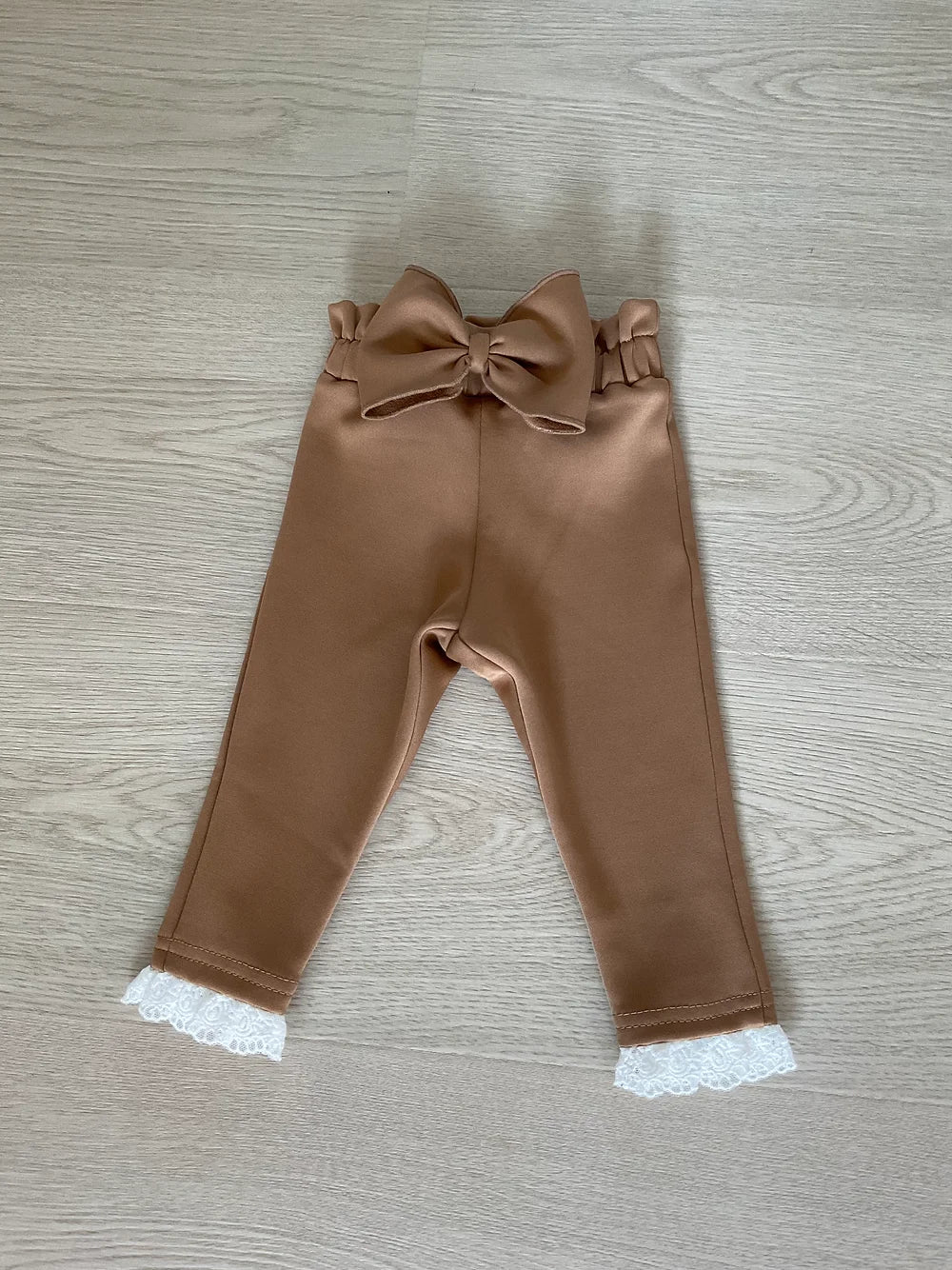 Broek Lia